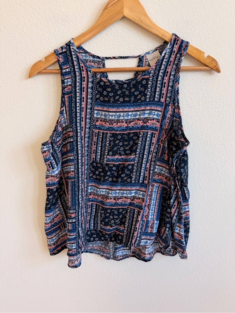 Kaileigh Navy & Pink Patterned Sleeveless Top- Size S